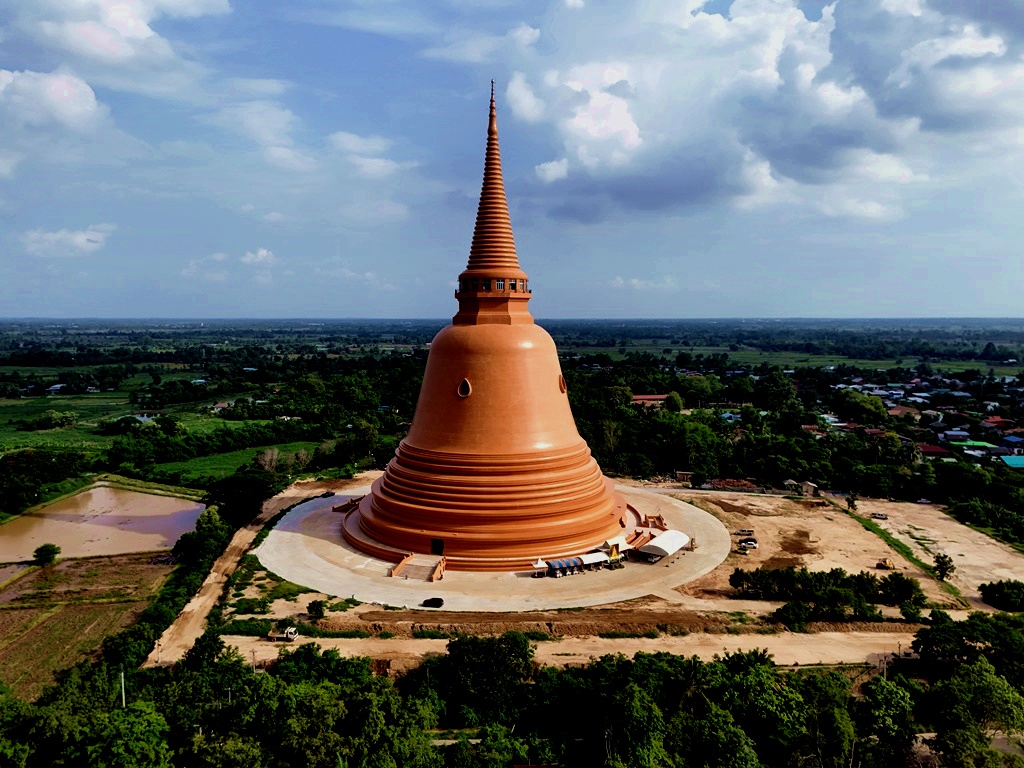 มหาเจดีย์ วัดป่ามัชฌิมวาส